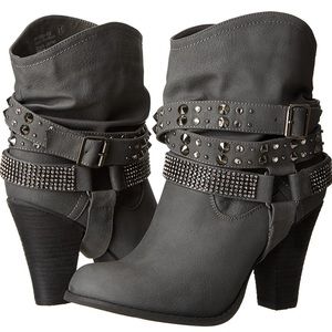 Grey ankle booties with bling